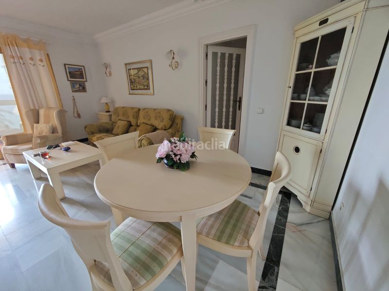 Foto 14a3faa4-4881-4300-92e2-51ffb2249396. Apartament amb aparcament piscina a Playa Bajadilla - Puertos Marbella