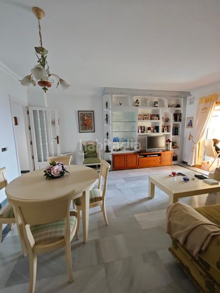 Foto 23030488-c82b-4b30-ab11-41b8bac1a9cb. Apartament amb aparcament piscina a Playa Bajadilla - Puertos Marbella