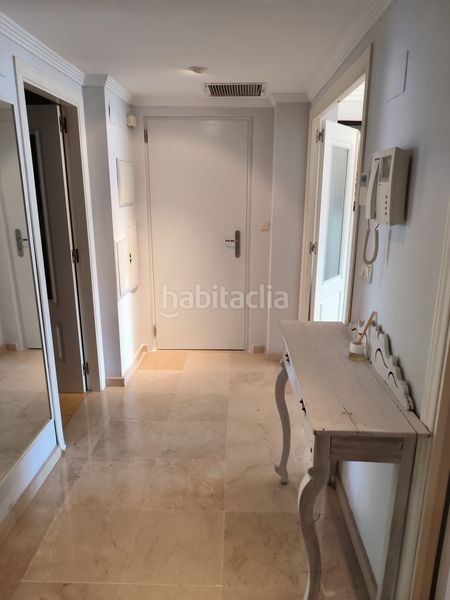 Foto 66530b8f-5214-400f-9a46-ab82936b1dfc. Apartament amb aparcament piscina a Río Real Marbella