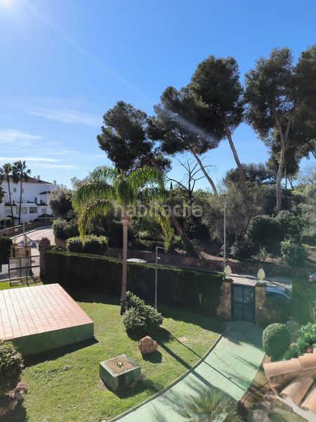 Foto 970e70a3-3bab-4e43-a376-80b03bef5113. Apartament amb aparcament piscina a Río Real Marbella