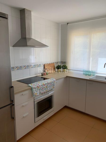 Foto 762cb0d7-ccf5-4f06-806a-38d7655618e3. Apartament amb aparcament piscina a puerto de Estepona Estepona