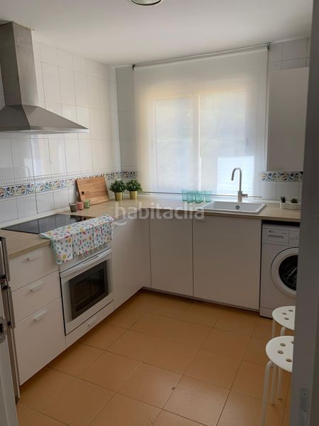Foto d9069e74-44ea-468a-9cb4-eb4aa2027ecd. Apartament amb aparcament piscina a puerto de Estepona Estepona