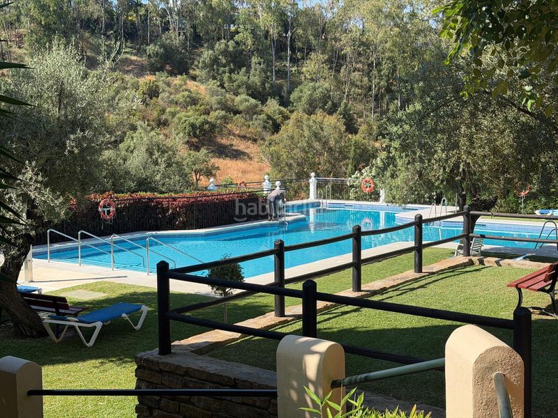 Foto c0c4dde2-d251-4f34-b49f-841ef59ae15b. Àtic amb aparcament piscina a los arqueros - puerto del almendro Benahavís
