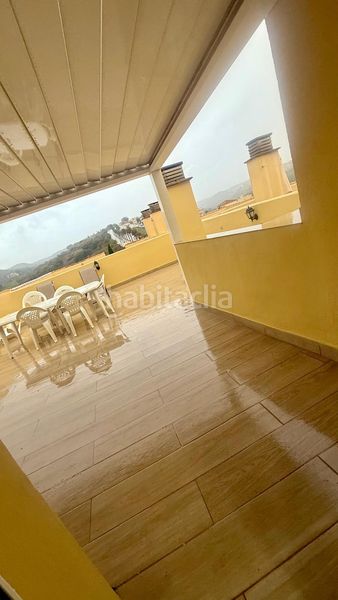 Foto c2194931-079b-4d0c-94aa-3f8dd0ee3795. Àtic amb aparcament piscina a Alcorrín Manilva