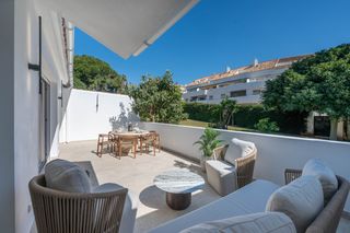 Planta baja en Nueva Andalucía centro