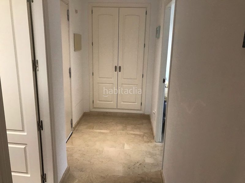 Foto b0f52124-8b4d-4c67-99a3-9e8669701310. Apartament amb aparcament piscina a Alcorrín Manilva