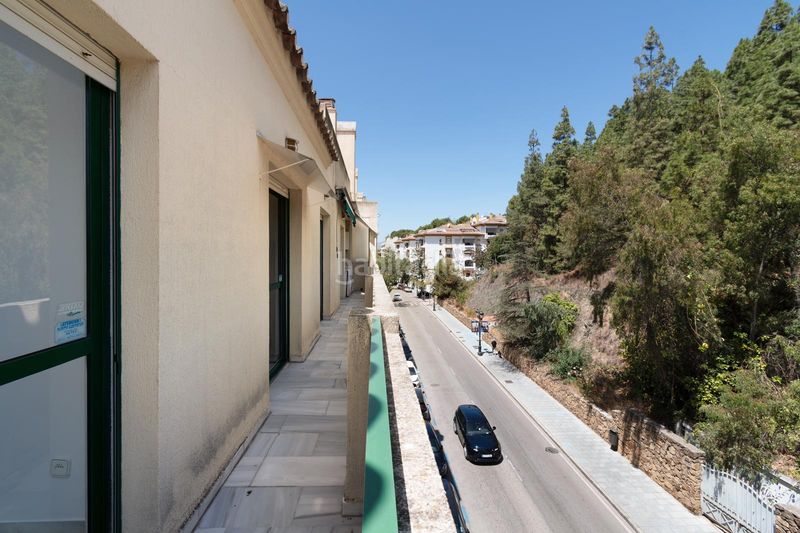 Foto d0841edc-a65e-4e6f-b3f1-58d43ec21c3d. Àtic amb aparcament a Ricardo Soriano Marbella