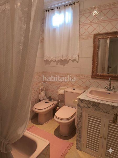 Foto cd8ca2d7-5d0f-4008-9d0b-5307cd64ba14. Casa adossada amb aparcament piscina a Rodeo Alto - Guadaiza - La Campana Marbella