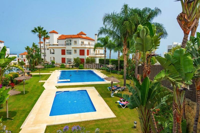 Foto 7a4011e5-7e9e-439a-a192-c1e6bdedf09e. Planta baixa amb aparcament piscina a Alcorrín Manilva