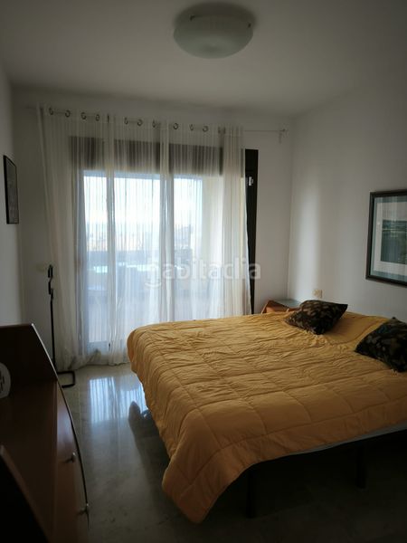 Foto b8eb8a52-b897-46f0-a4f4-a69b5bb931b8. Apartament amb aparcament piscina a La Duquesa Manilva