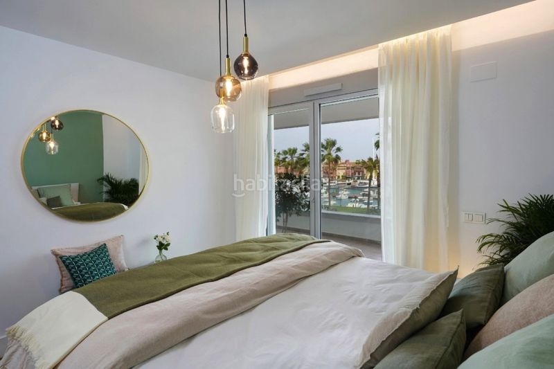 Foto 9fa5483d-87f3-477d-8a98-47ce50f098b4. Apartament amb aparcament piscina a puerto de Sotogrande-la marina Sotogrande