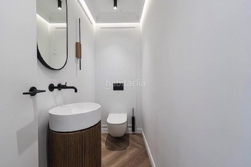 Foto 4eb02c88-1ae6-4e89-bd1b-3a921b69a7c5. Casa adossada amb aparcament piscina a La Quinta Benahavís