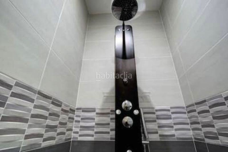 Foto bb8781f9-2953-485b-b776-978fbee97d1f. Apartament amb piscina a Casco Antiguo Marbella