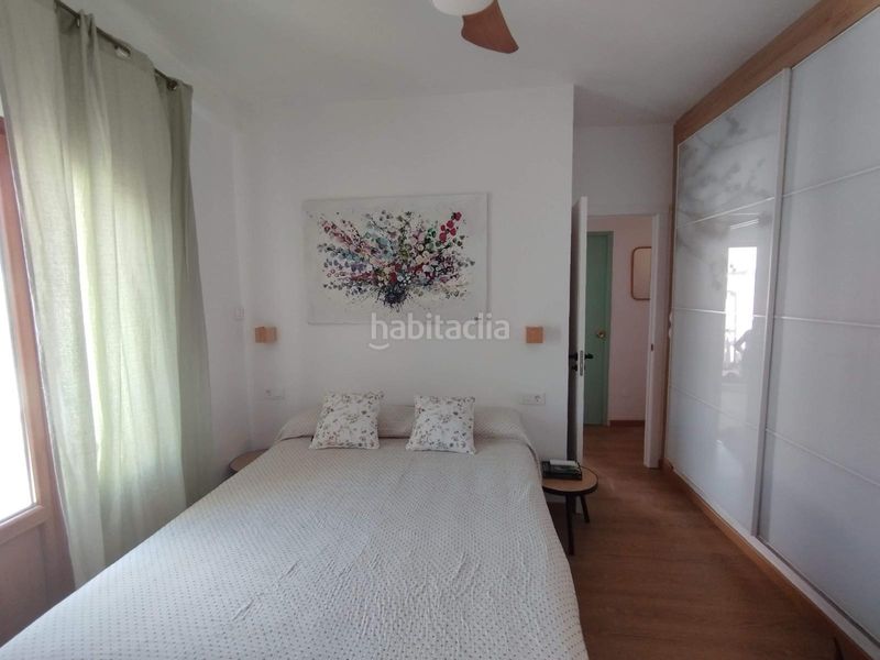 Foto b998ad3b-7b9c-4a1c-85fc-84d3d1153702. Casa aparellada a Centro Estepona