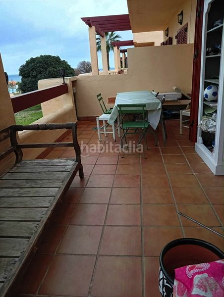 Foto 871e945f-86e6-4af0-97a7-d497faa7a0c7. Casa aparellada amb aparcament piscina a Alcorrín Manilva