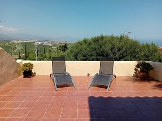 Casa aparellada a Manilva Pueblo. Chalet adosado de esquina de 3 dormitorios con vistas al mar, mo