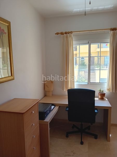 Foto 9ed7b6af-beab-4e96-8291-8455ab564ac2. Casa aparellada amb aparcament piscina a Manilva pueblo Manilva