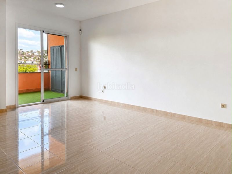 Foto 2df506d5-1624-4acb-8957-62409879d167. Apartament amb aparcament piscina a San Luis de Sabinillas Manilva