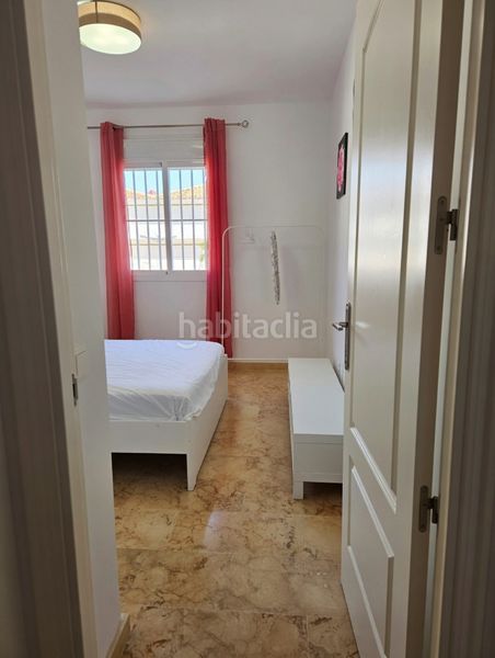 Foto fe9dd32b-6464-42f4-88d2-dfc96c0ce619. Planta baixa amb aparcament piscina a Alcorrín Manilva