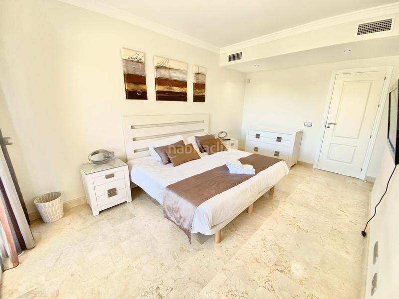 Foto 0a561fcc-63e3-4ffe-aa2b-5a69177e3024. Miete appartement mit parking pool in Benatalaya Estepona