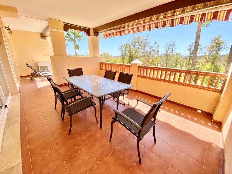 Foto 67775cbb-fc89-4e39-a9b6-f5d832bf3006. Miete appartement mit parking pool in Benatalaya Estepona