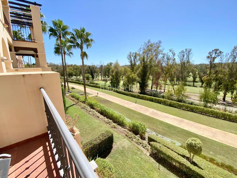 Foto 922b9121-eef1-4d18-8468-30bfb095ae37. Miete appartement mit parking pool in Benatalaya Estepona