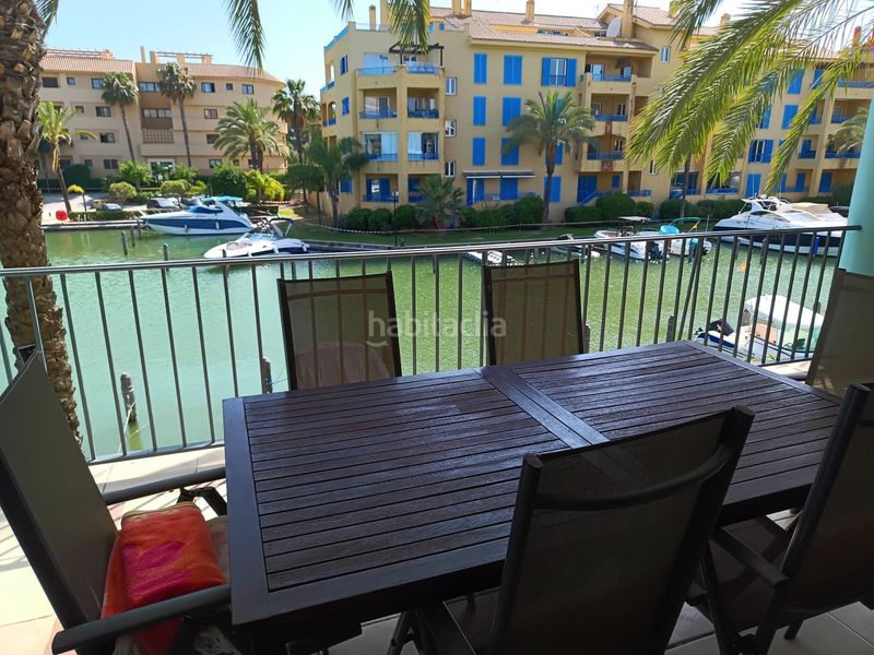 Foto ad8fbe93-8938-4a7b-8867-fd8b46eb080c. Apartament amb piscina a puerto de Sotogrande-la marina Sotogrande