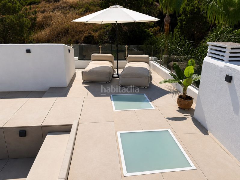 Foto 9aa0104c-5018-4107-9449-6dc1f9940f5e. Duplex con parcheggio piscina in La Quinta Benahavís