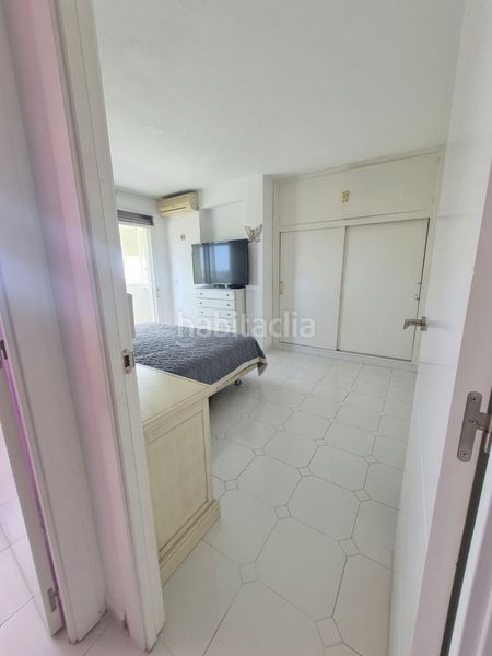 Foto b3461005-ad50-4d52-bbb8-9ce839943ee6. Apartament amb piscina a Sotoserena Estepona