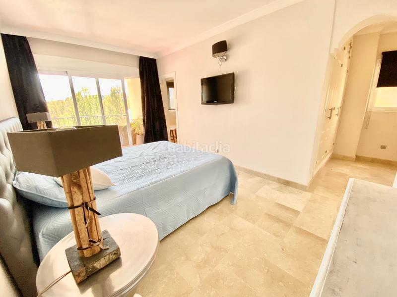 Foto 8556c4b3-8ad0-451f-b5b1-0927f4fbfcb1. Alquiler apartamento  en primera línea de golf en marques de atalaya . en Estepona