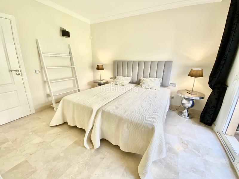 Foto 4c9a3601-f8f1-4fd4-bb3a-3833fd527985. Miete appartement mit parking pool in Benatalaya Estepona
