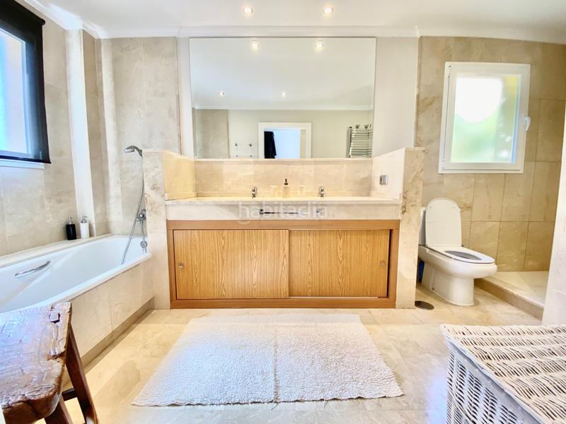 Foto bc010c2b-c55a-4311-bddf-f96ef5fdde05. Miete appartement mit parking pool in Benatalaya Estepona