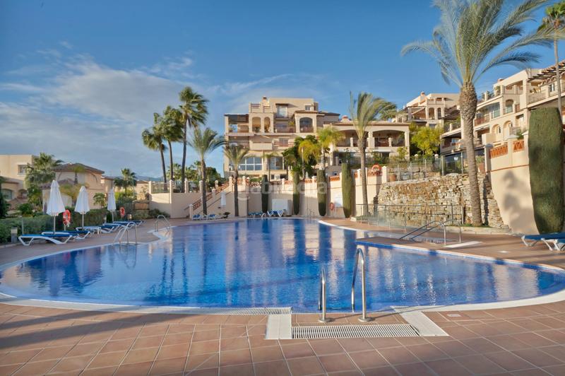 Foto dfebcc82-daa7-461c-a314-20a4cd6d2dae. Miete appartement mit parking pool in Benatalaya Estepona
