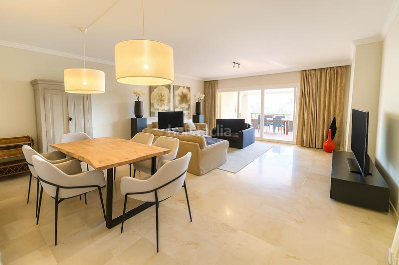 Foto f4bad42c-df30-4c10-8f88-d50f59f0a1fc. Miete appartement mit parking pool in Benatalaya Estepona
