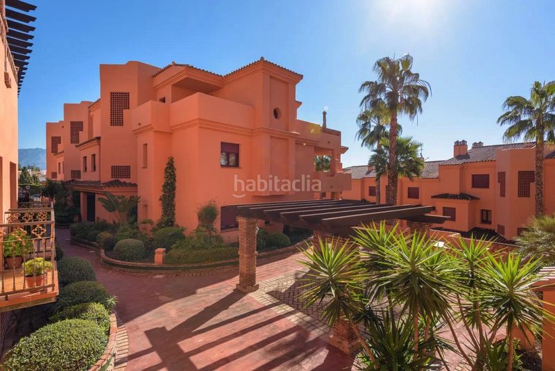 Foto 64f84b24-8f9a-402b-b130-749e76cc62ec. Planta baixa amb piscina a Paraiso - Barronal Estepona