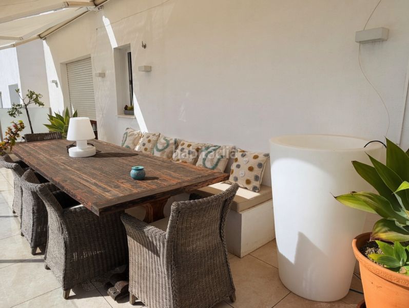 Foto f7b3fa1e-c2cc-4bb5-a278-54551cff1f0e. Àtic amb aparcament piscina a Alto de los Monteros Marbella