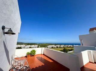 Penthouse in Valle Romano Golf. Ático dúplex en primera línea de golf con vistas panorámicas al