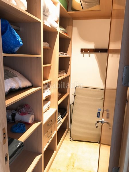 Foto 10a8ee6c-8b1c-4877-aaa0-4bfd2b00e589. Appartement avec parking piscine dans Alto de los Monteros Marbella