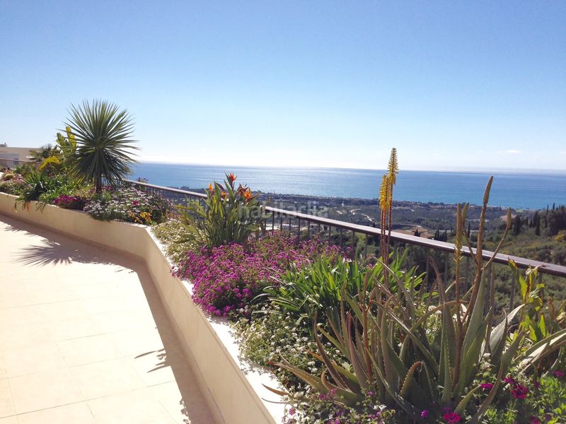 Foto 4b67add6-6a24-4858-b8d6-746492502363. Apartament amb aparcament piscina a Alto de los Monteros Marbella