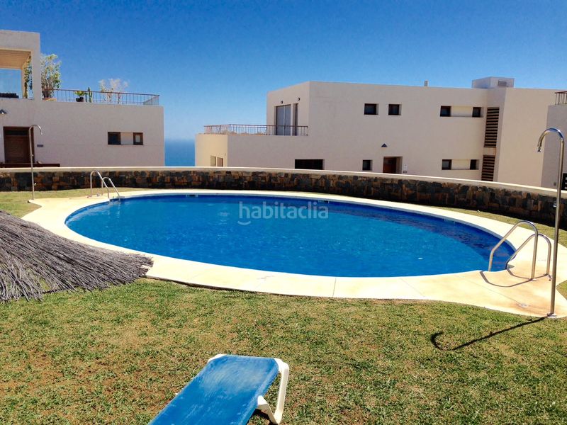 Foto bffea3bd-b094-451a-bd79-f425bdf54e16. Apartament amb aparcament piscina a Alto de los Monteros Marbella
