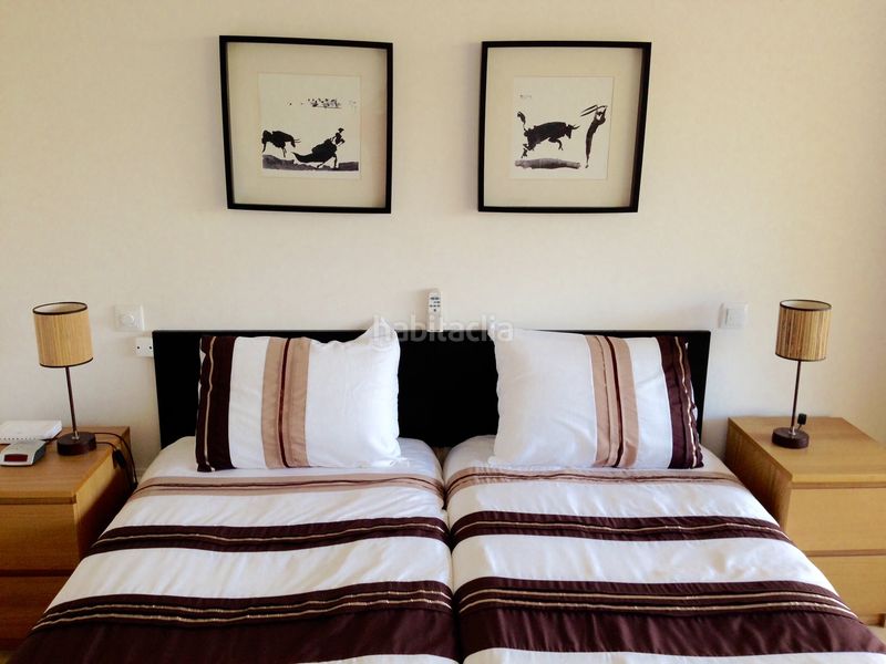 Foto de2c66e7-7bdc-46fc-8f10-03da841ddee1. Apartament amb aparcament piscina a Alto de los Monteros Marbella