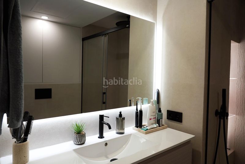 Foto b6fe37db-a474-4c69-a9e9-d2b2abea3bec. Planta baixa amb aparcament piscina a Nueva Andalucía centro Marbella