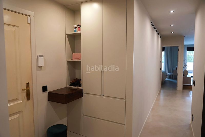 Foto dfcfb9f9-6e05-4b63-81f9-0760c147cfe3. Planta baixa amb aparcament piscina a Nueva Andalucía centro Marbella