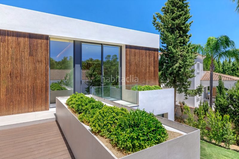 Foto df3e3a1c-0369-429b-a52e-800e9422e846. Casa amb aparcament piscina a Sotogrande alto Sotogrande