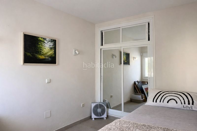 Foto cf65166d-64b6-452d-a6b7-dd3a85022f66. Casa aparellada amb aparcament a Villacana - Costalita - Saladillo Estepona