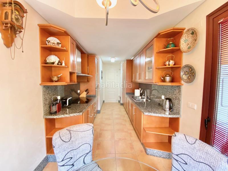 Foto d135ee23-7e86-4817-8288-f35a2c7ed286. Miete appartement mit parking pool in bahía de Marbella Marbella