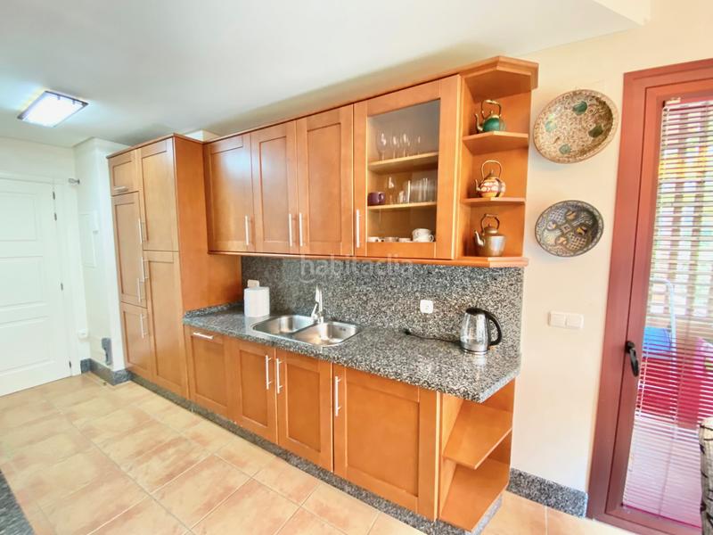 Foto d1d61a99-becf-4543-8c76-a2f8e89dcf4e. Miete appartement mit parking pool in bahía de Marbella Marbella