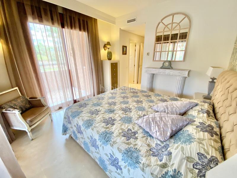 Foto efc9aa3f-5b87-4d7d-b5aa-da7667de6681. Miete appartement mit parking pool in bahía de Marbella Marbella