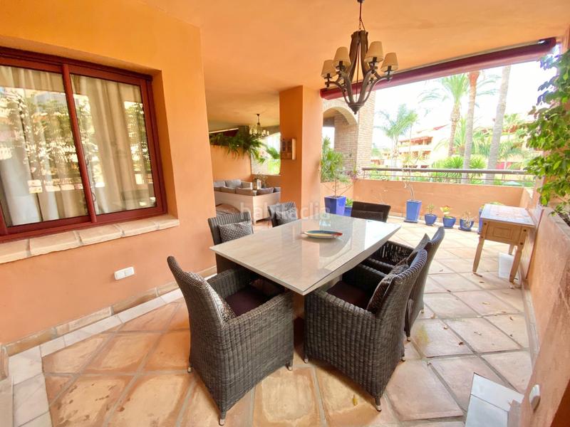 Foto fe761347-c7ac-4e72-90b0-590fd2dd760c. Miete appartement mit parking pool in bahía de Marbella Marbella