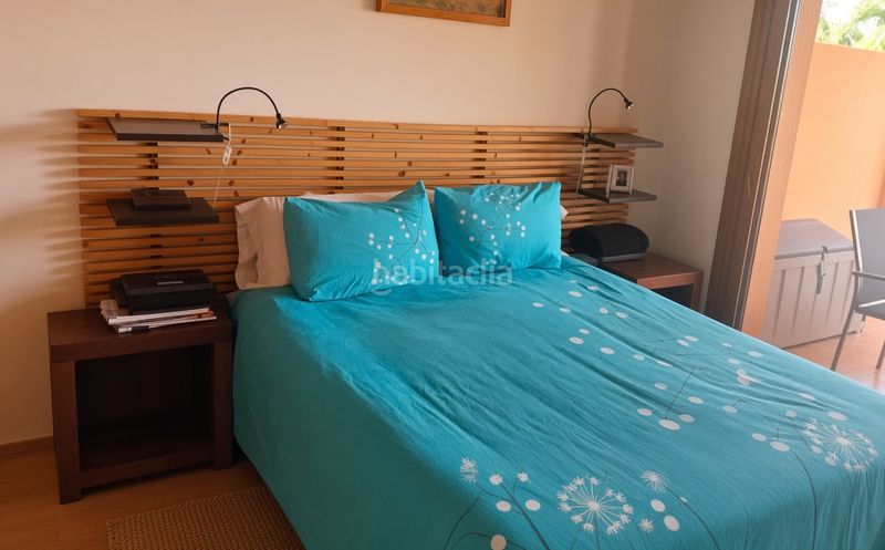 Foto 5cede31f-0a62-44c4-81e2-d6c00aa07ef0. Apartament amb aparcament piscina a Sotoserena Estepona